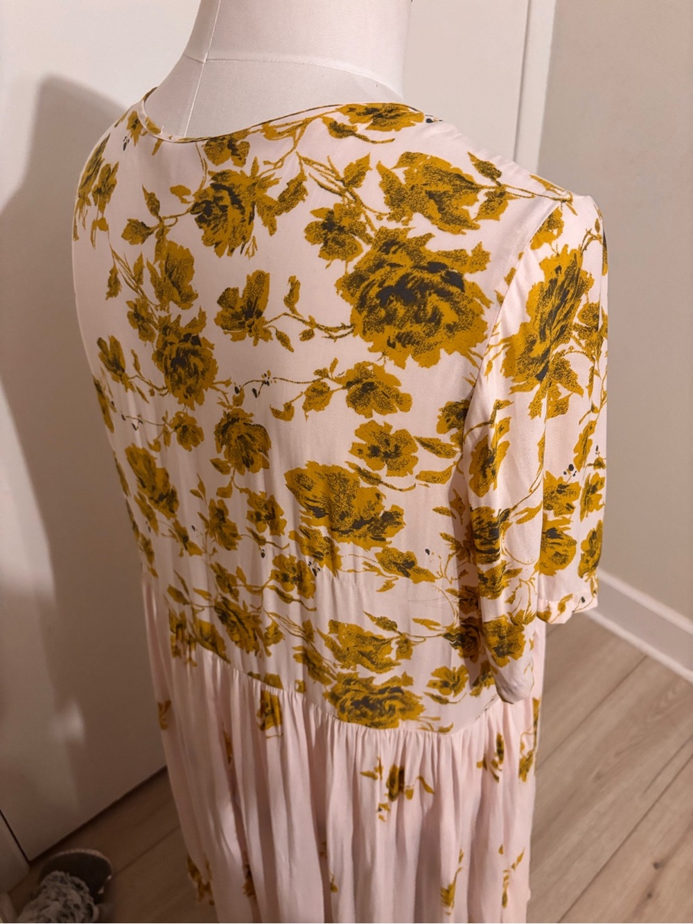 FREE PEOPLE Floral Button-Front Babydoll Dress in Mustard on Blush - Picture 3 of 5